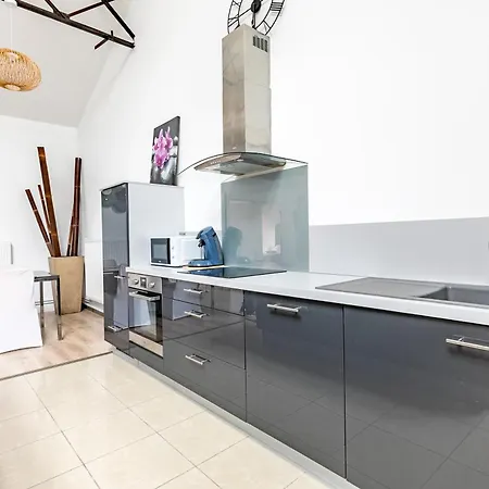 Loft & Spa Le Faubourg Saint Martin Senlis  Exterior photo