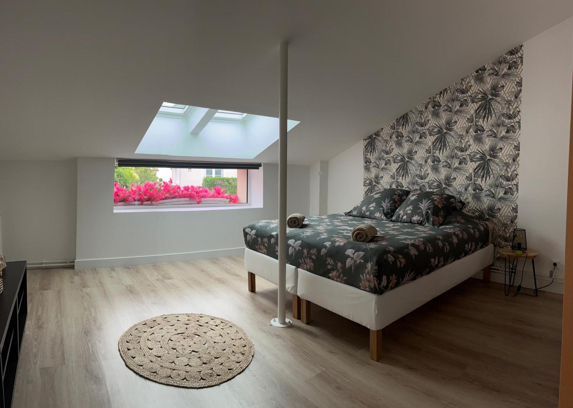 Loft & Le Faubourg Saint Martin Apartment