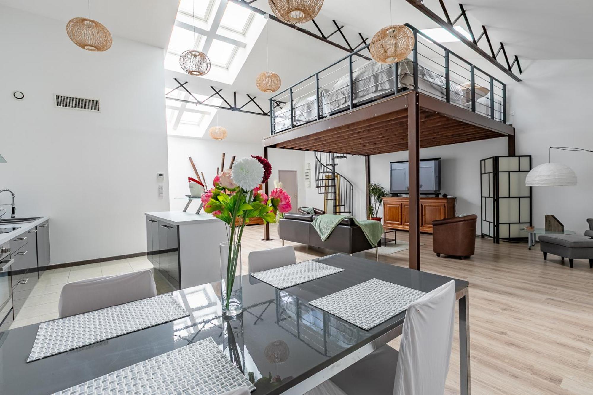 Loft & Le Faubourg Saint Martin *